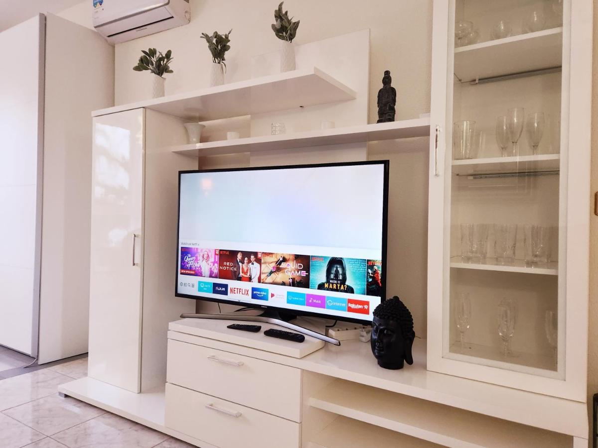 Yumbo Queen Apartment San Bartolomé Εξωτερικό φωτογραφία